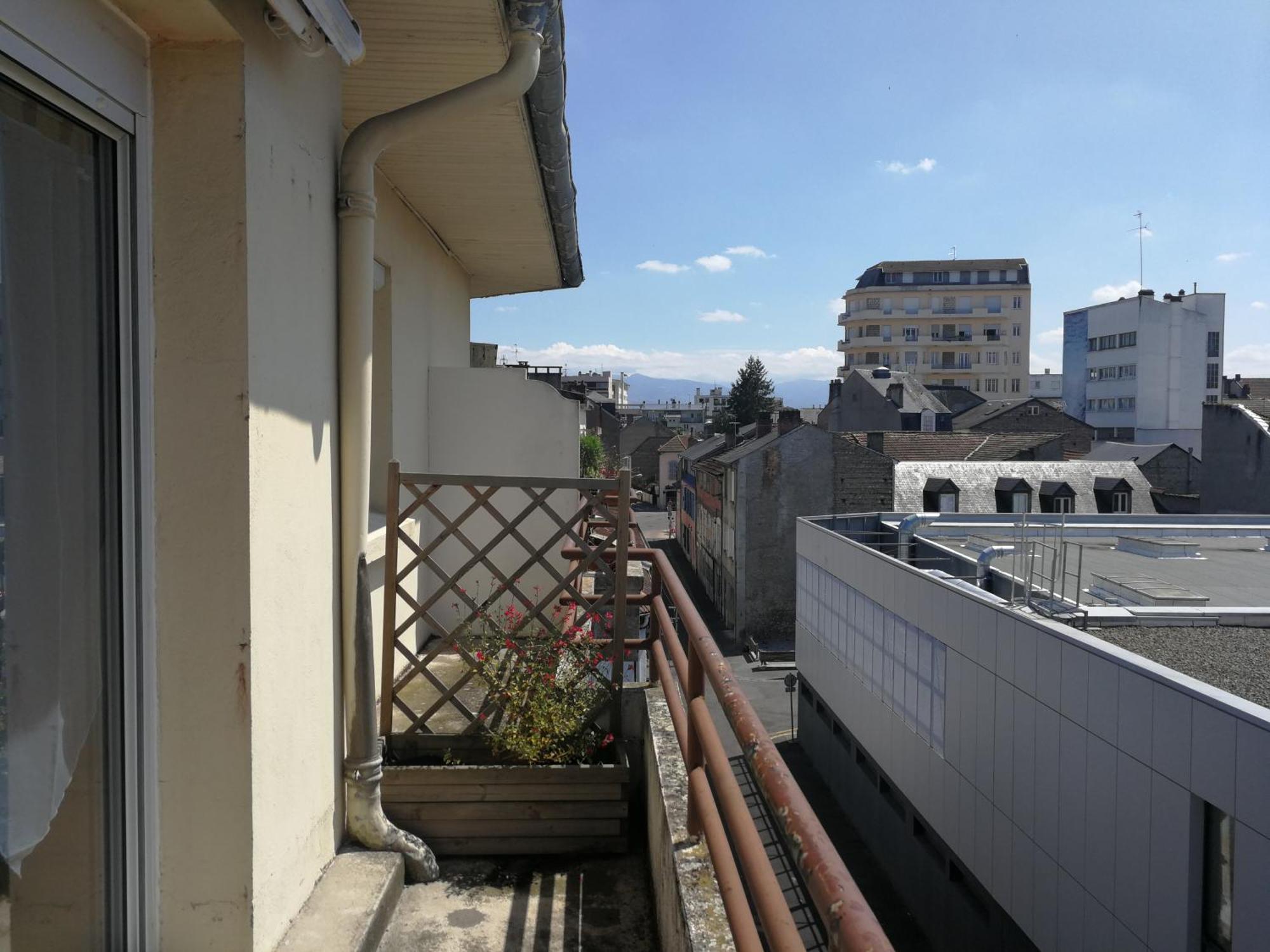 Appartement T4 NEUF et LUMINEUX avec Balcon - 3ème étage sans ascenseur Tarbes Esterno foto