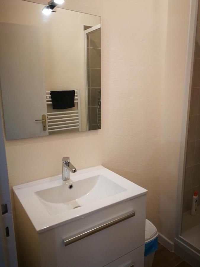 Appartement T4 NEUF et LUMINEUX avec Balcon - 3ème étage sans ascenseur Tarbes Esterno foto