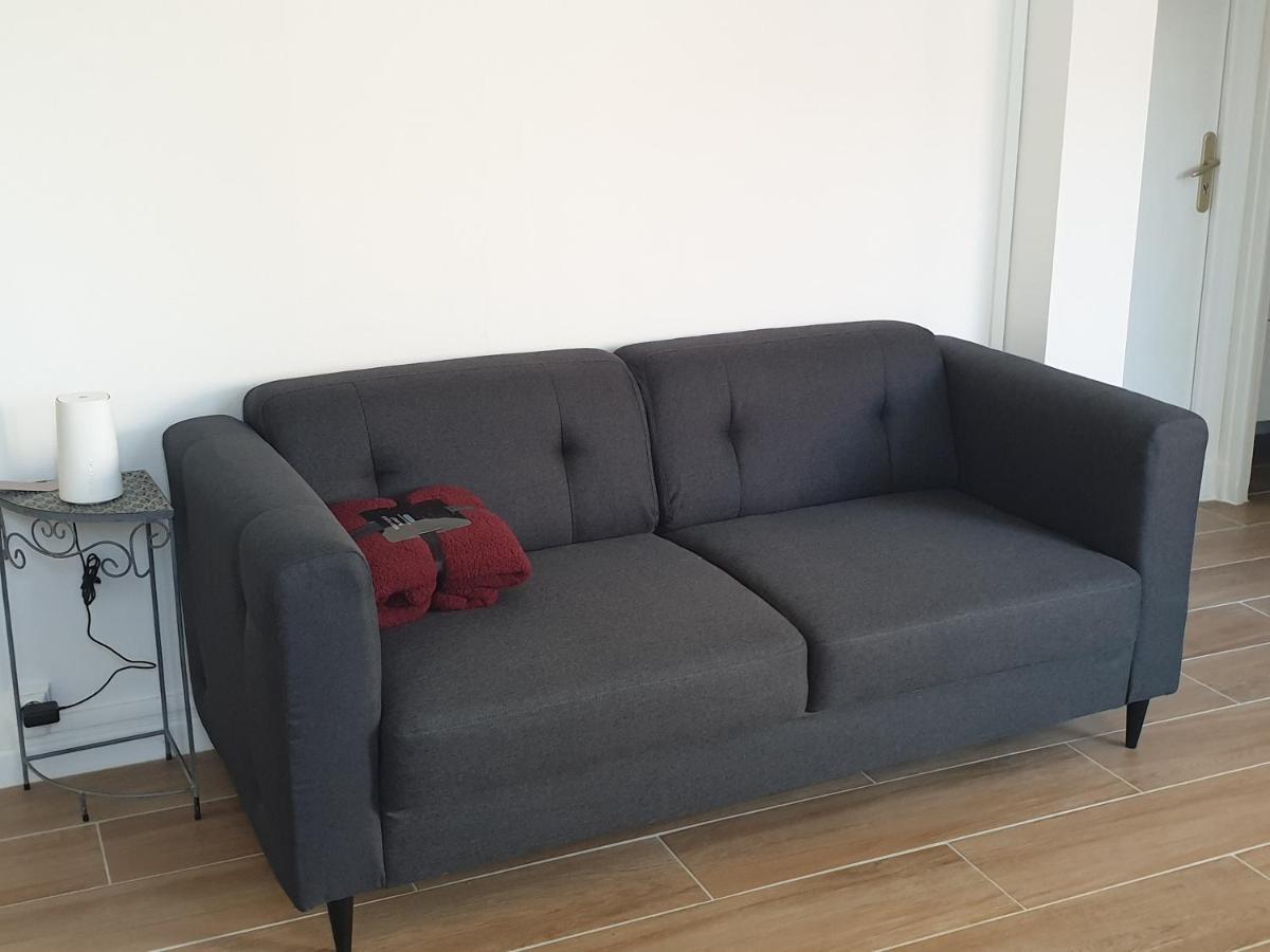 Appartement T4 NEUF et LUMINEUX avec Balcon - 3ème étage sans ascenseur Tarbes Esterno foto